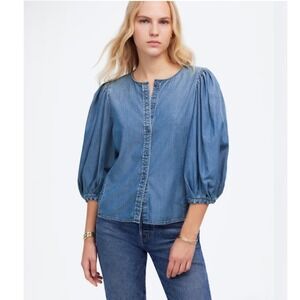 Madewell denim puff sleeve button up top 2